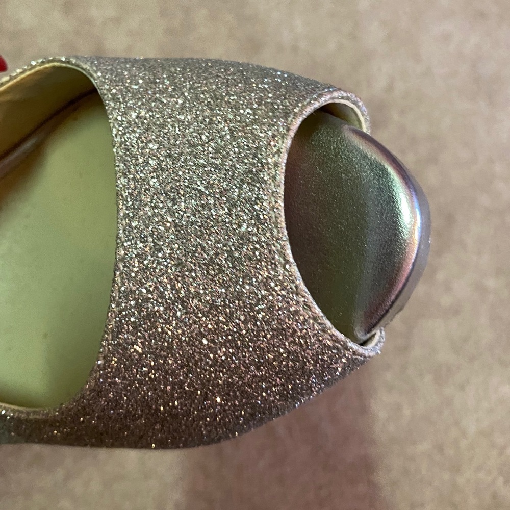 Aldo Silver Sparkle Slingback Platform 8.5 - Picture 7 of 8